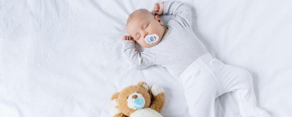 How to get a baby to sleep at night
