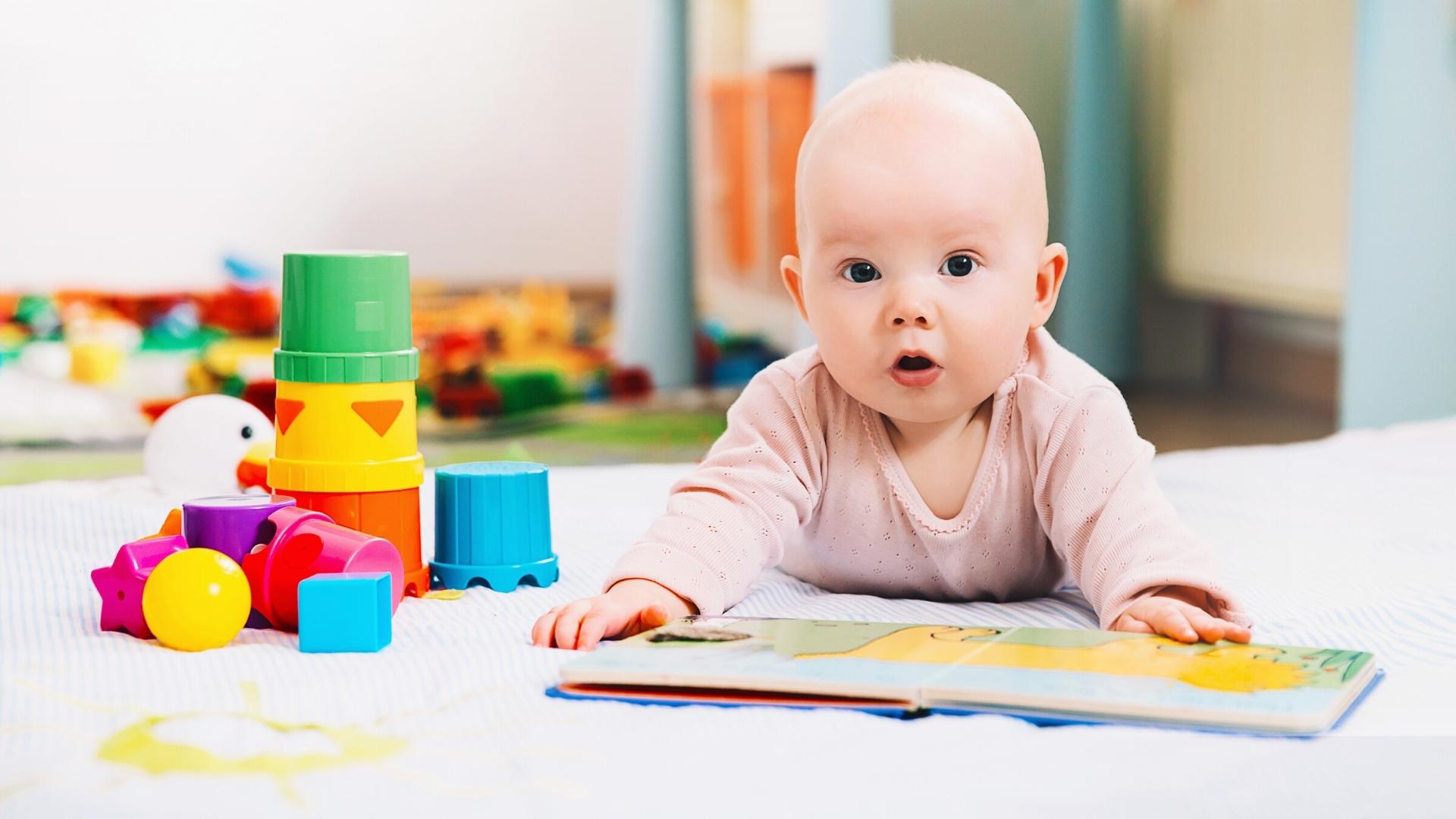 28 Best Baby Books That Every Nursery Bookshelf Needs!