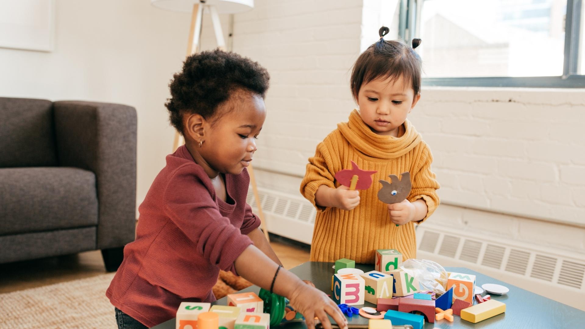 The Power Of Onlooker Play: Unlock Your Child’s Potential