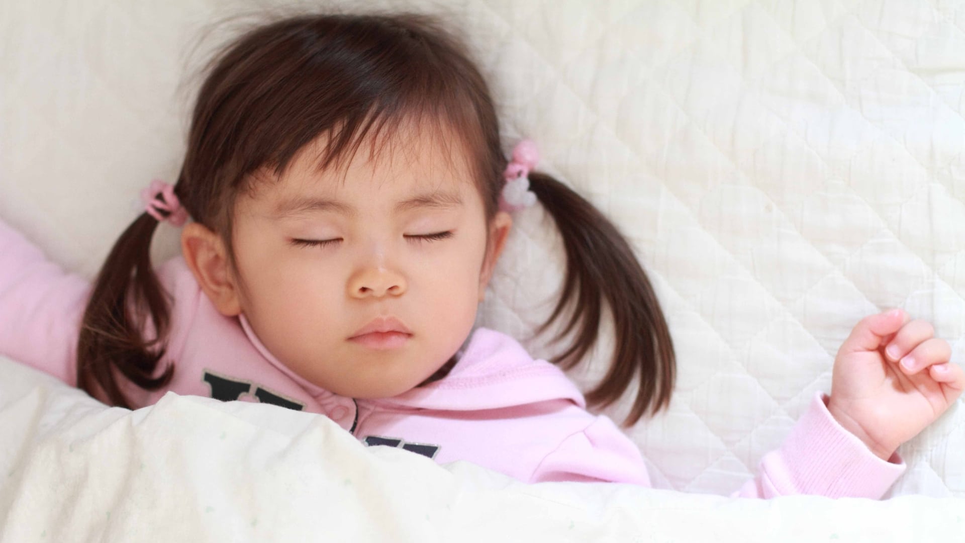 Sleep Training A 2-Year-Old Featured Image